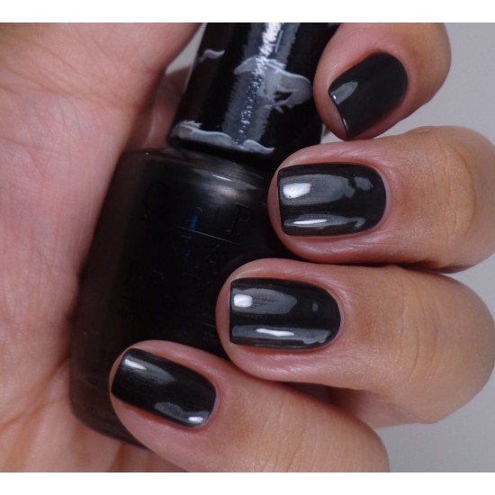 OPI Lacquer - Queen Of The Road - 0.5oz / 15ml NL F70 OPI Lacquer - Queen Of The Road - 0.5oz / 15ml NL F70